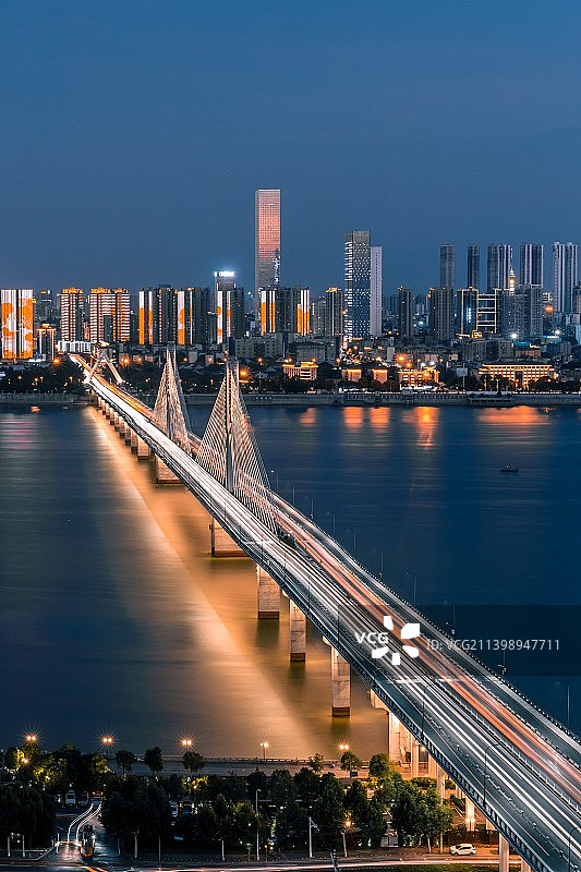 银盆岭大桥夜景图片素材