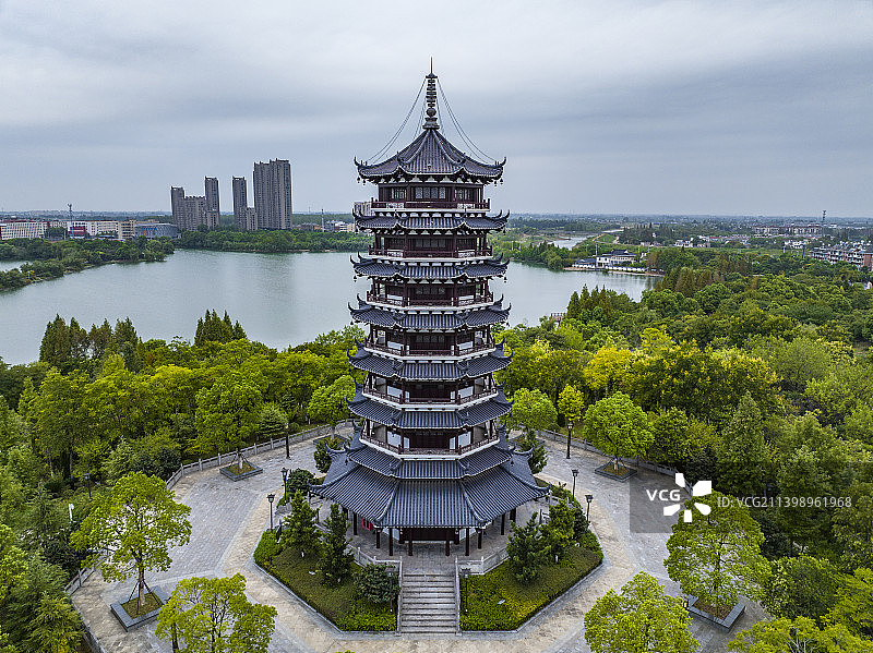 安徽芜湖东湖公园楚风塔风光图片素材