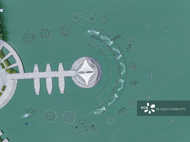 安徽芜湖东湖公园楚风塔风光图片素材