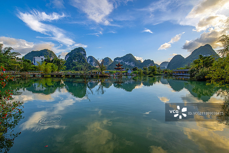 《鹅泉夕色》图片素材