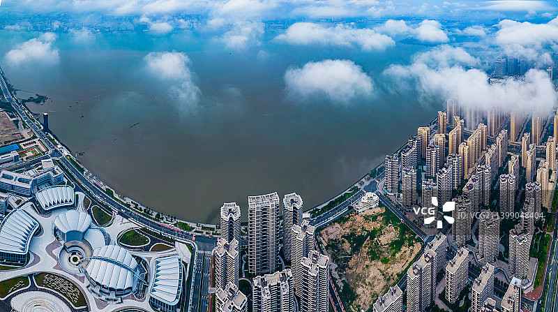 汕头市南滨路游泳跳水馆全景图片素材