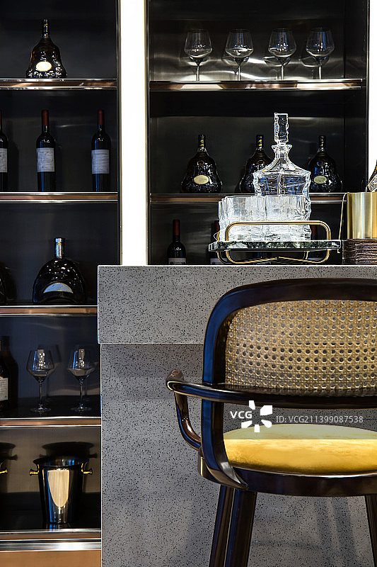 酒吧、餐吧、木质、复古、木地板、高级西餐厅酒馆、高雅、娱乐、吧台、生活方式、消遣、放松、咖啡馆、图片素材