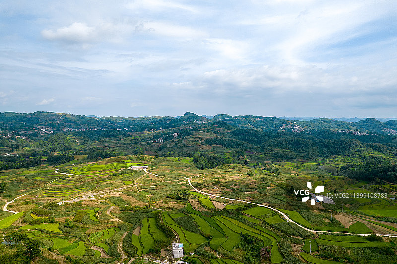 安顺市铜鼓荡陇噶村全景图片素材