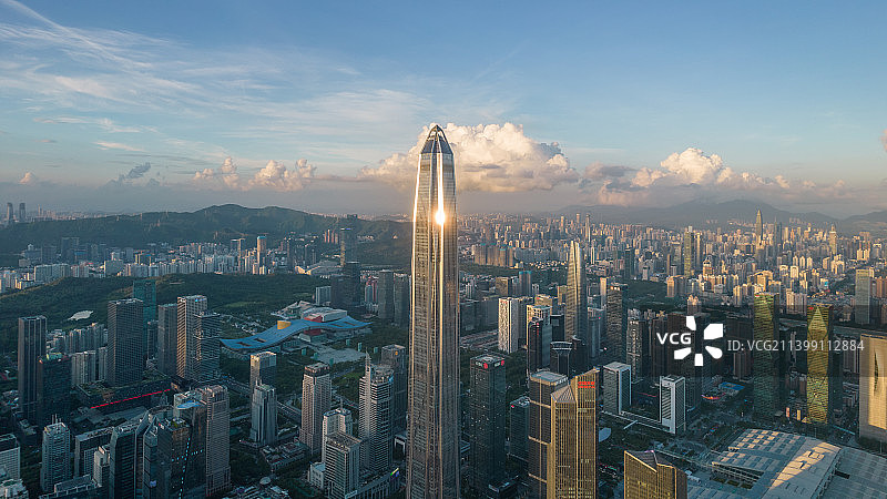 深圳福田平安大厦图片素材