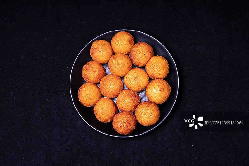 香芋地瓜丸小吃美食图片素材