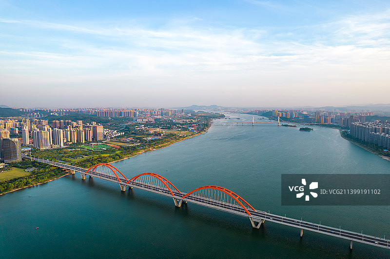 航拍长沙福元路湘江大桥图片素材