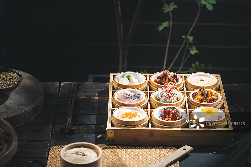 美食九宫格 一鱼九吃 火锅九宫格 成都冷锅鱼 四川美食 重庆冷锅鱼 火锅菜品 牛肉 小吃甜品图片素材