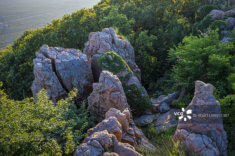 大连瓦房店-驼山西屏山-盆景山石图片素材