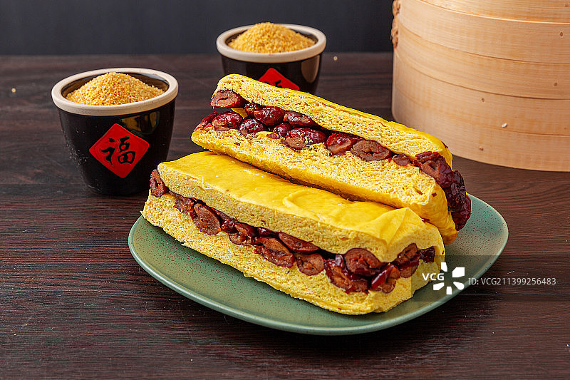 天津小吃：小米南瓜红枣糕图片素材