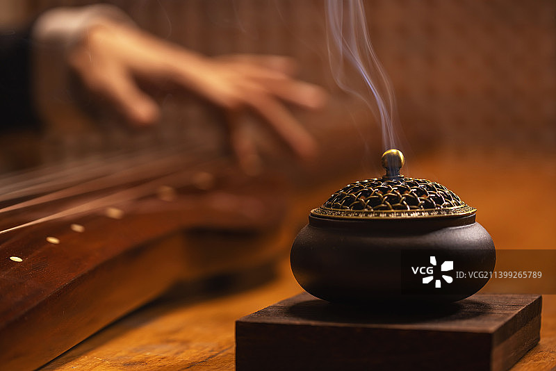 弹奏古琴手部特写,中国元素,传统文化图片素材