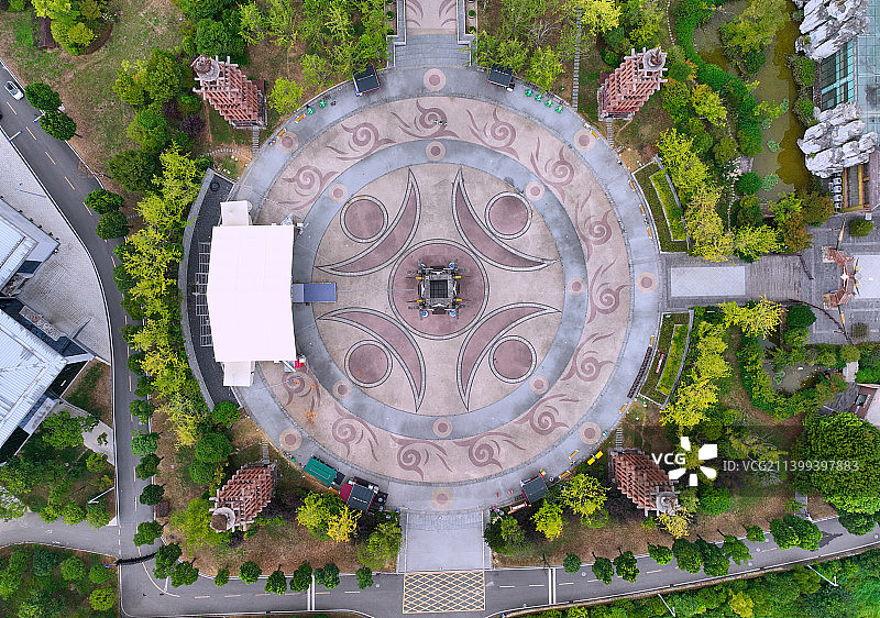 航拍贵阳AAAA级旅游风景区天河潭，疫情封园十分宁静图片素材