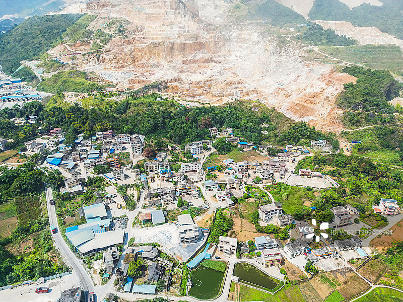 广西贺州白岩矿场图片素材