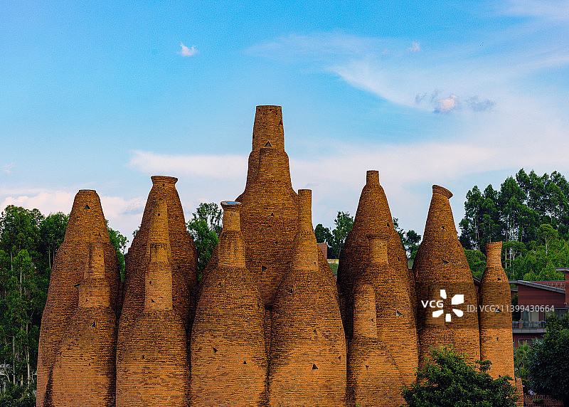 云南弥勒东风韵景区砖结构艺术建筑图片素材