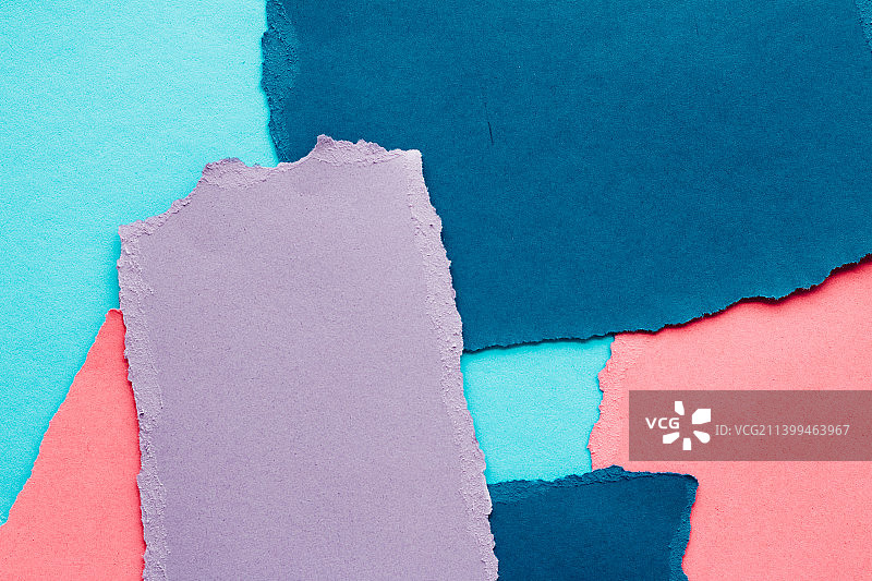 撕毁纸张的全画幅照片图片素材