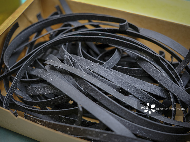 智利橡胶绳或设备俯瞰图片素材