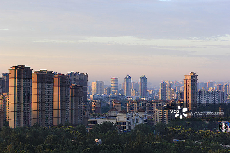 晨光中的成都市温江区建筑风光图片素材