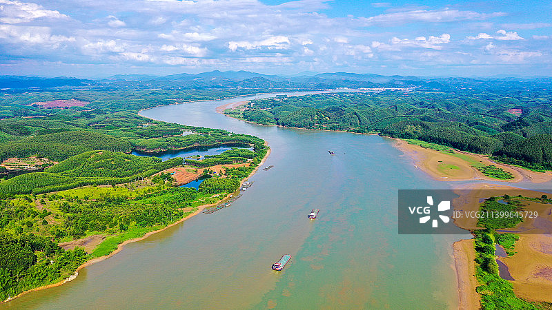 航拍广西平陆运河起点，南宁西津水库平塘江口。图片素材