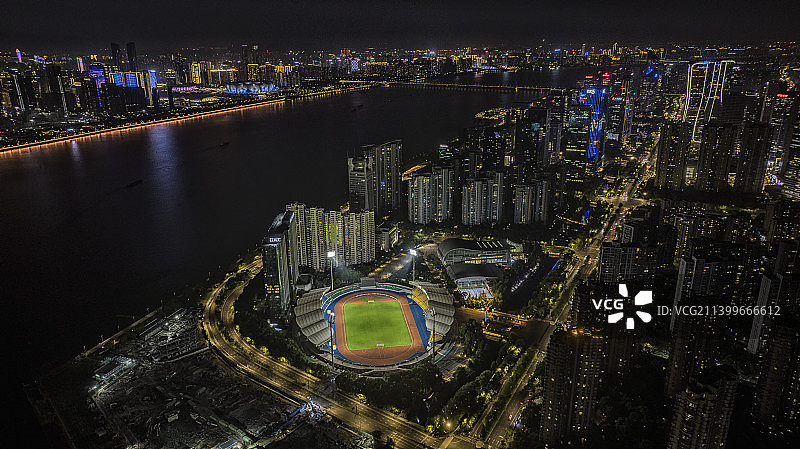 上城区体育公园夜景航拍图片素材