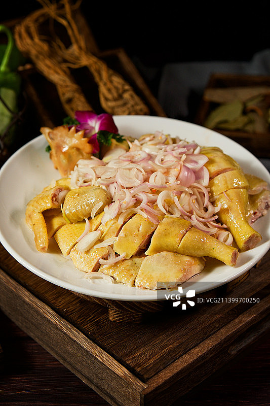 暗调美食 粤菜 烧鹅 烤鸭 文昌鸡 乳鸽 海鲜粥图片素材