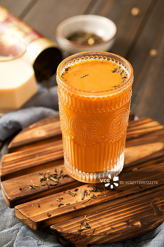 东南亚菜异域料理莫吉托港式奶茶咖喱牛腩冬阴功汤柠檬鱼泰国菜图片素材