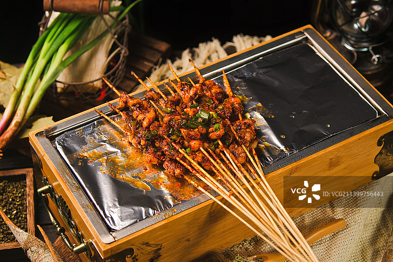 暗调 宵夜美食 烧烤 烤串 小吃 江湖菜 夜宵菜品合集图图片素材