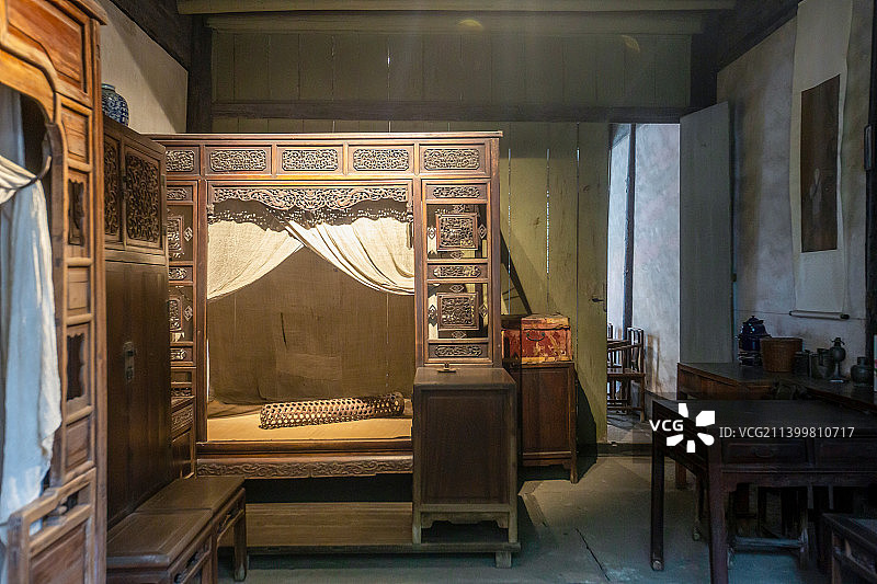 浙江绍兴鲁迅故里鲁迅故居（周家新台门）：鲁迅母亲卧室（鲁瑞卧室）图片素材