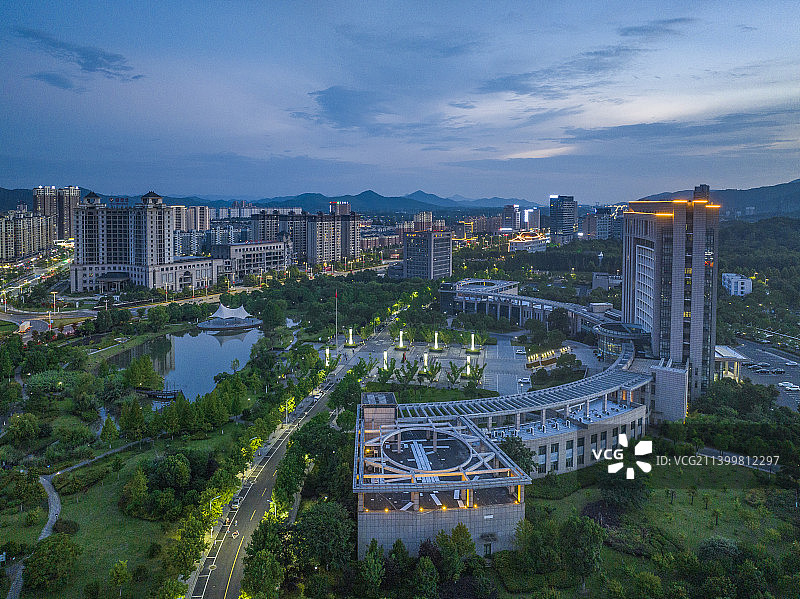安徽芜湖繁昌城市风光日落夜景图片素材