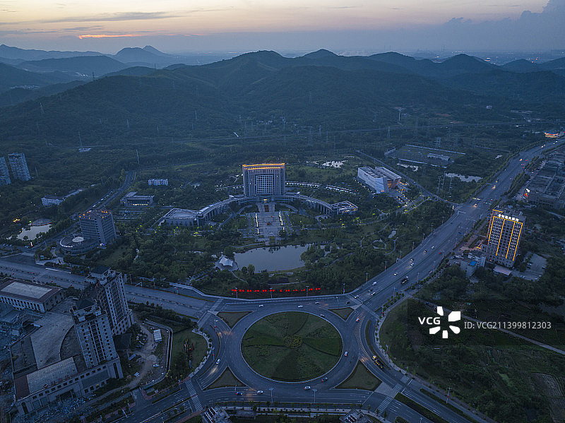 安徽芜湖繁昌城市风光日落夜景图片素材