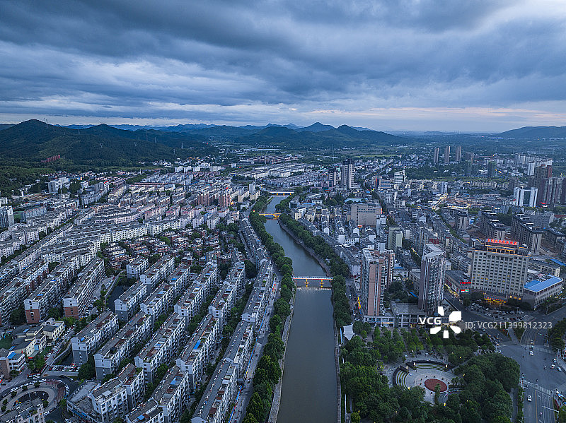 安徽芜湖繁昌城市风光日落夜景图片素材