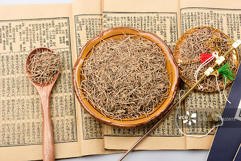 传统中药材中医草药药方细辛图片素材