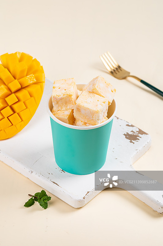 炒酸奶图片素材