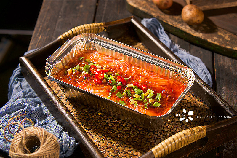 火盆烧烤 西昌烤肉 竹签烧烤 庭院烤肉 烤香猪 西昌小香猪 火盆烧烤合集 火盆烤肉全家福图片素材