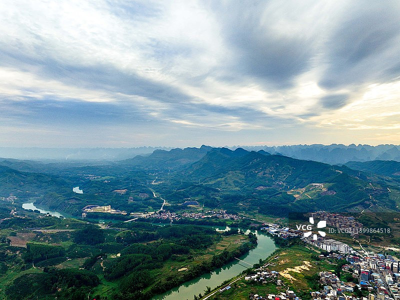广西河池毛南族俯瞰图片素材