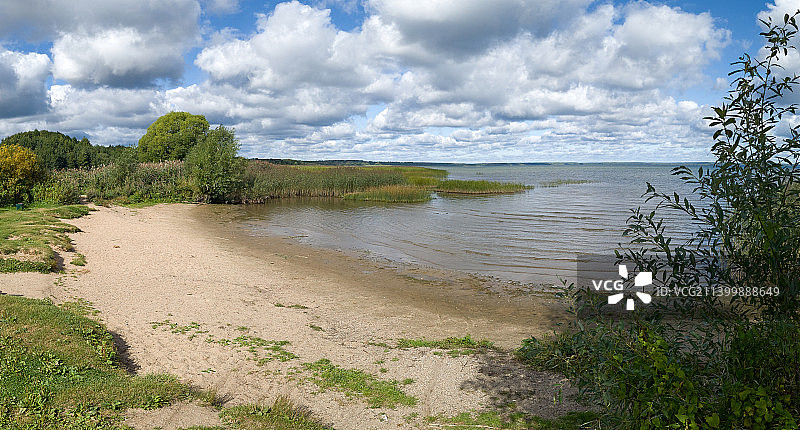 俄罗斯雅罗斯拉夫尔州普列谢耶湖的壮丽景色图片素材