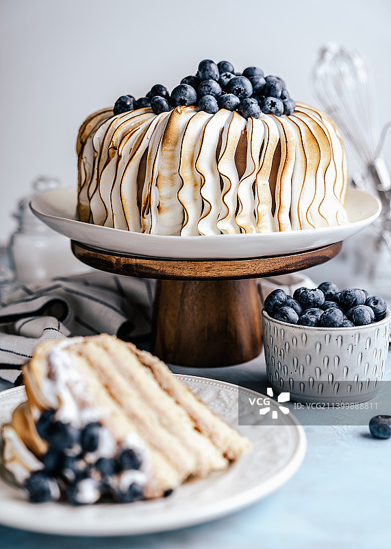餐桌上甜点的特写图片素材