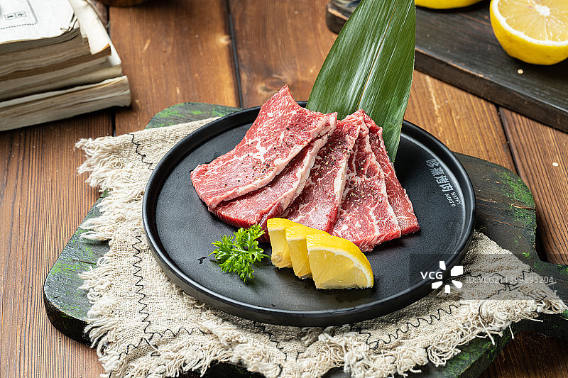 日式烧肉 日本烤肉 澳洲和牛 碳烤牛排 烤肥牛 厚切五花肉 烤肉菜品图片素材