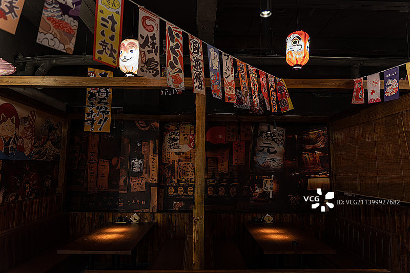 日本菜 日式料理 黑底 高级感美食 刺身拼盘 烧鸟 日本烧烤 日式铁板烧 煎鹅肝 居酒屋 烤提灯图片素材