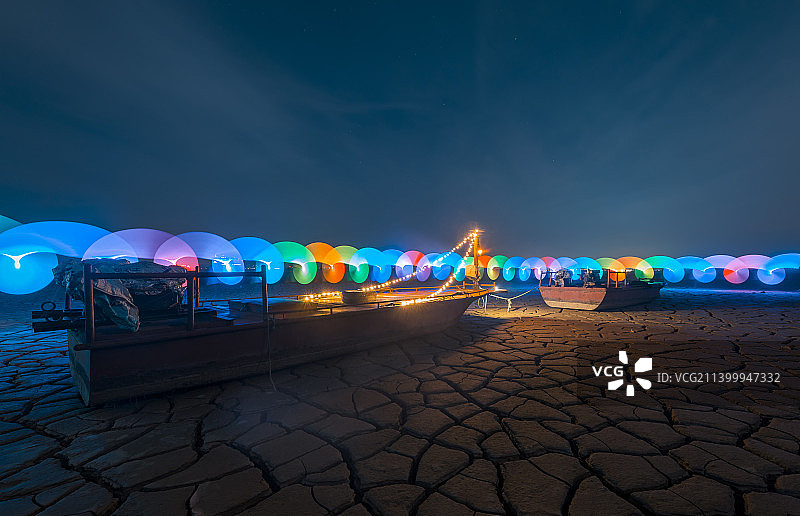 河南省洛阳市孟津区黄河小浪底滩涂夜景图片素材