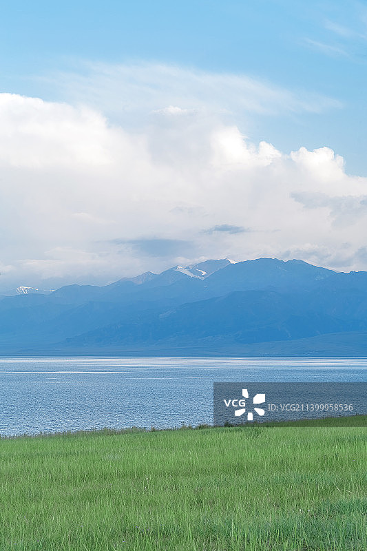 赛里木湖图片素材