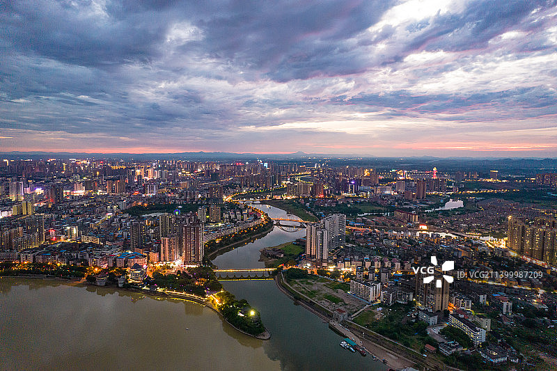 航拍衡阳石鼓书院-湘江城市天际线图片素材
