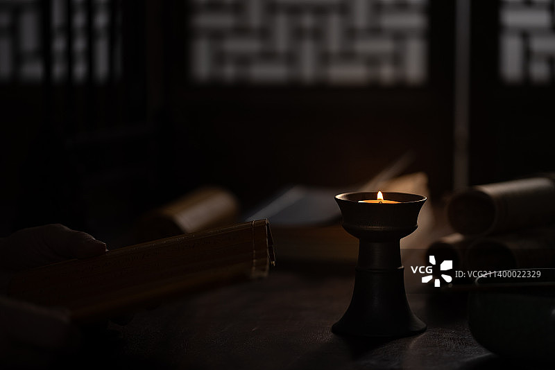 中国古代文人墨客书房书桌图片素材