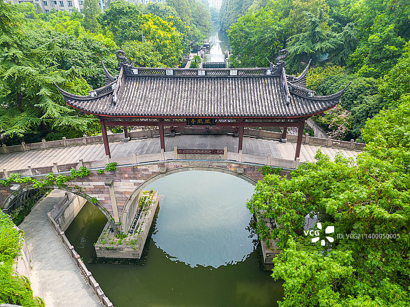 杭州东河上的壩子桥图片素材
