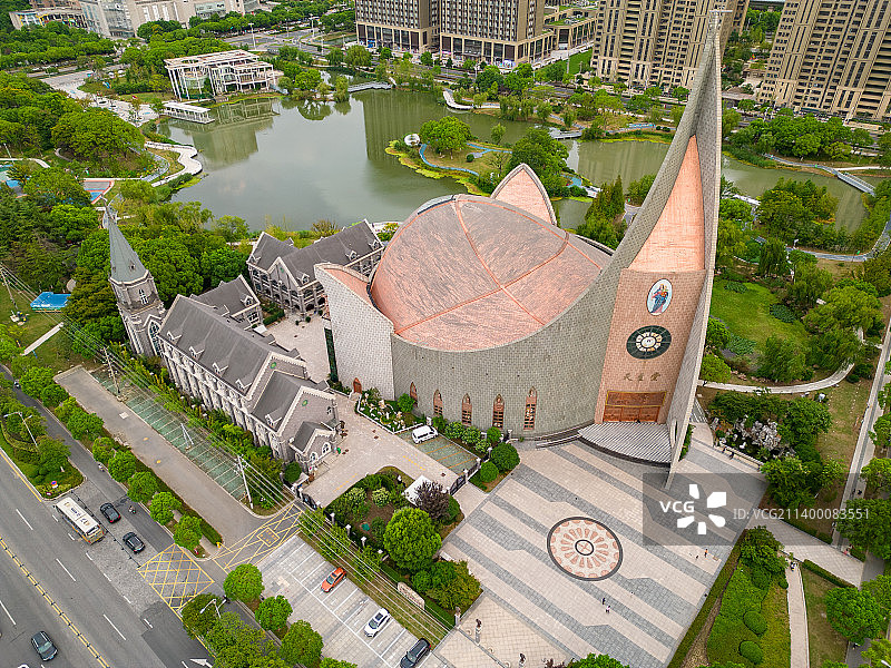 航拍苏州昆山天主教堂图片素材