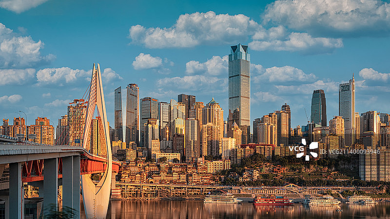 重庆千厮门大桥与洪崖洞图片素材