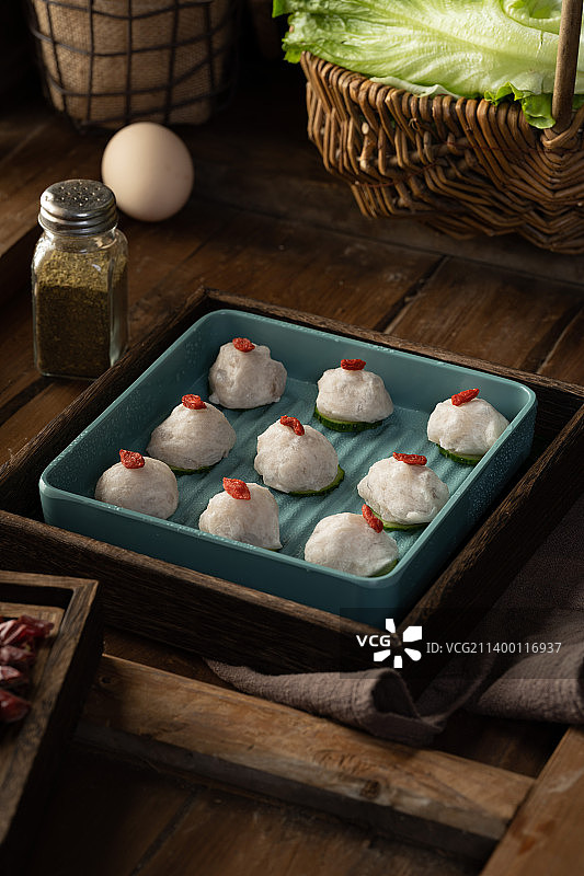 鸡杂火锅,香辣乌鸡火锅,泡椒鸡,火锅鸡,鲜锅鸡,火锅菜品,传统复古风,火锅耗儿鱼,鸡肾,桂花糕,包子图片素材