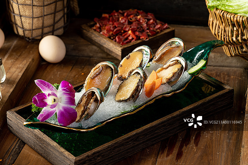 鸡杂火锅,香辣乌鸡火锅,泡椒鸡,火锅鸡,鲜锅鸡,火锅菜品,传统复古风,火锅耗儿鱼,鸡肾,桂花糕,包子图片素材