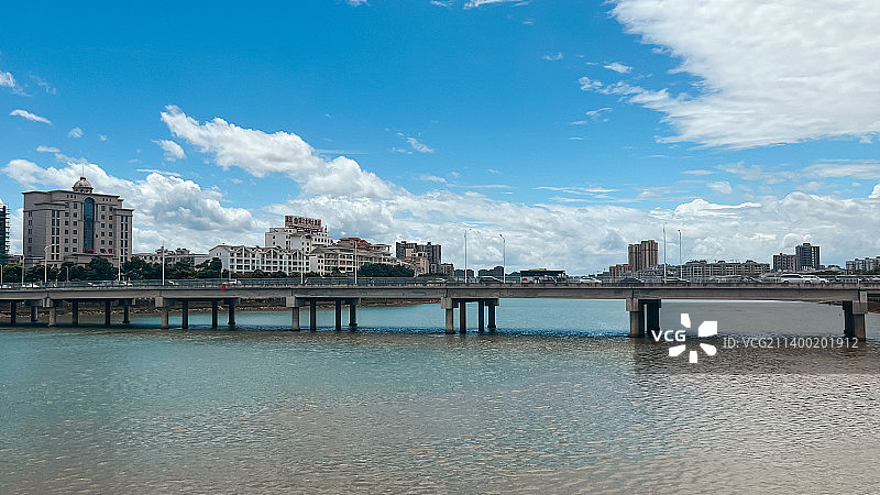 云淡风轻的日子～手机片～河源市东江桥图片素材