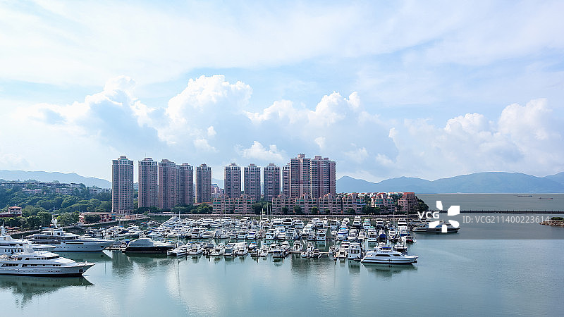 香港西贡海边游艇会图片素材