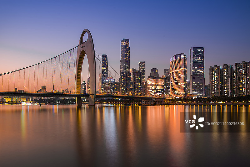 广州珠江新城、猎德大桥夜景图片素材