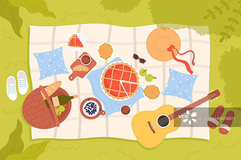 绿草地夏季野餐篮俯视图图片素材